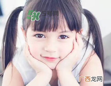 儿童耳屎多是什么原因？儿童耳屎多是怎么回事？