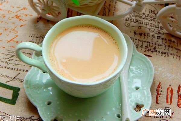 坐月子能喝奶茶吗 坐月子喝奶茶的注意事项