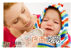 儿童不爱喝水的坏处 夏天宝宝不爱喝水怎么办？