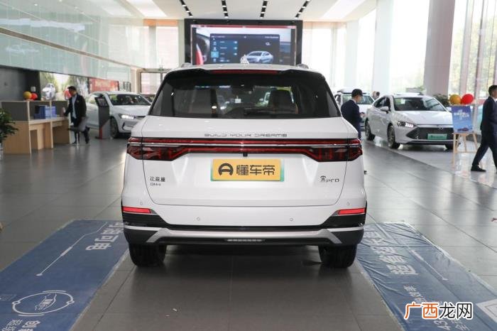 2022款油混SUV 比亚迪宋油电混合2022款SUV