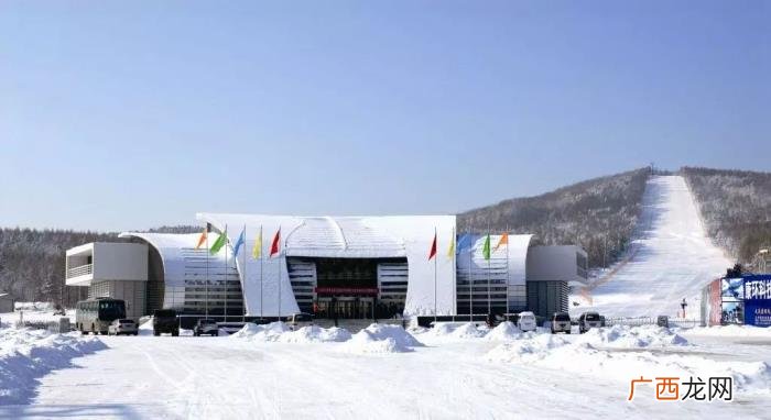 哈尔滨周边滑雪场概览 哈尔滨室内滑雪场