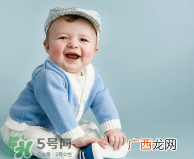 母乳喂养胸会变大吗？母乳喂养后胸部的变化