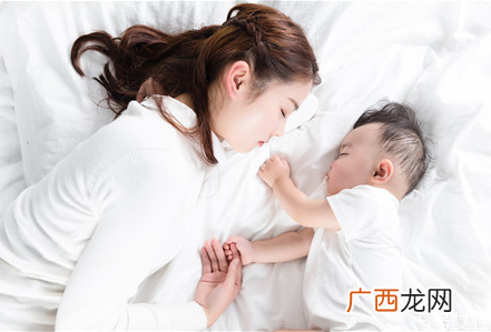小儿急性肠胃炎反复发烧怎么办 小儿急性肠胃炎需要输液吗