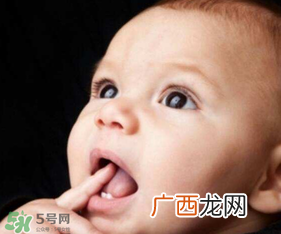 宝宝长牙的症状有哪些 宝宝长牙有什么症状?
