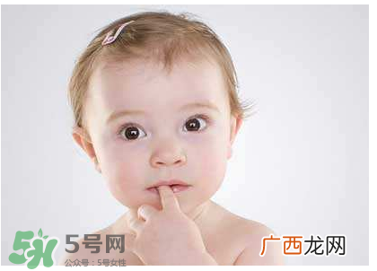 宝宝长牙的症状有哪些 宝宝长牙有什么症状?