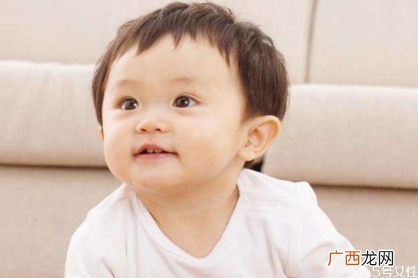 男生名字帅气冷漠 好听的男生名字