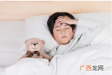 宝宝尿路感染是怎么引起的 宝宝尿路感染反复发作是怎么回事
