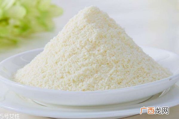 婴儿米粉怎么冲泡 一勺米粉兑多少毫升水