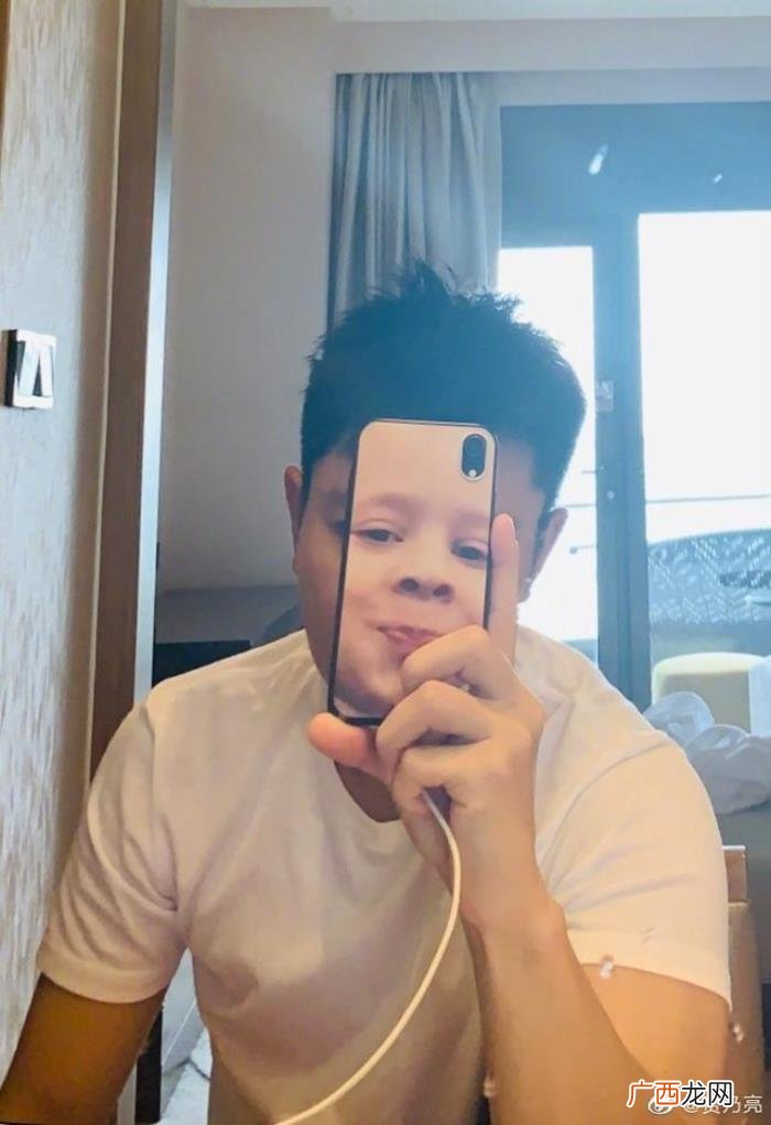 贾乃亮李小璐离婚已传两年 李小璐贾乃亮离了吗