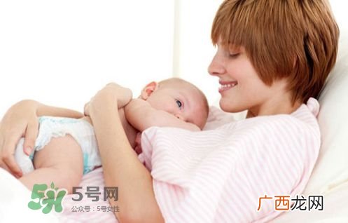 产后忧郁是这样来的！这些话绝对别对新手妈妈说！