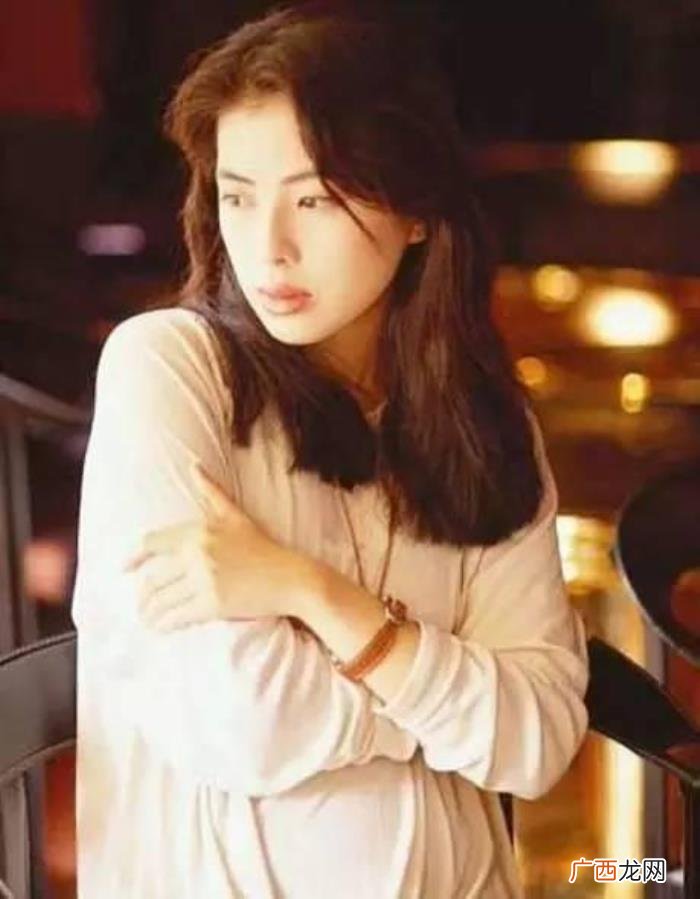 她是张学友的老婆 张学友的老婆是谁