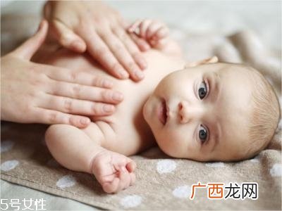 宝宝为什么容易胀气？5大因素需注意