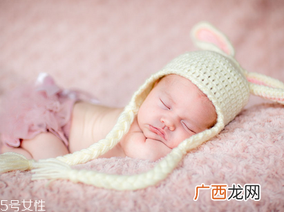 宝宝睡觉鼻子呼呼响是怎么回事 四种原因需注意