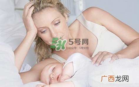 破腹产后多久可以同床？破腹产后多久可以洗澡