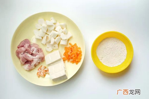 宝宝什么时候可以吃辅食 切记这几点