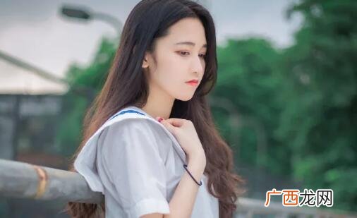 怎么看出女生谈恋爱了？女生这些表现就是恋爱了