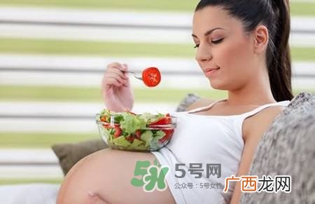 羊水过多或过少的原因 羊水栓塞死亡率