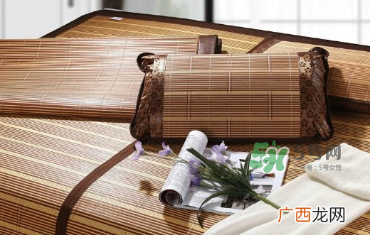 三伏天坐月子可以睡凉席吗？夏天坐月子可以睡凉席吗？