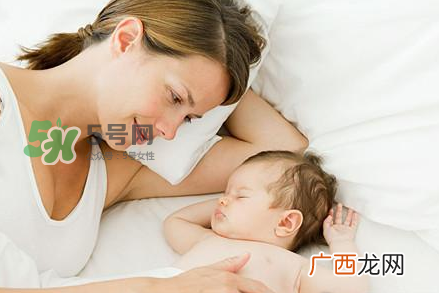 坐月子洗澡能搓澡吗？坐月子洗澡注意事项