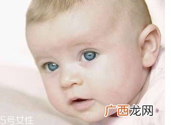 怎样应对宝宝口臭问题?体内外调节是关键
