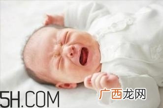 怎样能够训练婴幼儿的肌肉？宝宝为什么总是在闹腾？