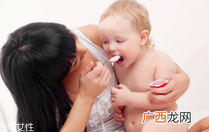 宝宝如何断母乳 1到3岁宝宝离乳全攻略