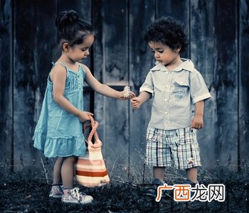 宝宝上幼儿园需要准备什么？宝宝上幼儿园哭闹怎么应对？