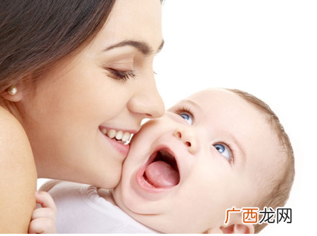 夏天宝宝怎么洗澡最好 夏天宝宝洗澡怎么洗？