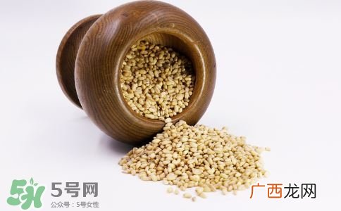 夏季儿童腹泻吃什么好？夏季宝宝腹泻吃什么好？