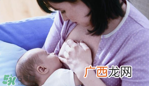哺乳期奶水有血是什么原因？哺乳期奶水有血能喂奶吗？