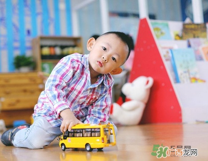 如何给孩子挑选私立幼儿园？