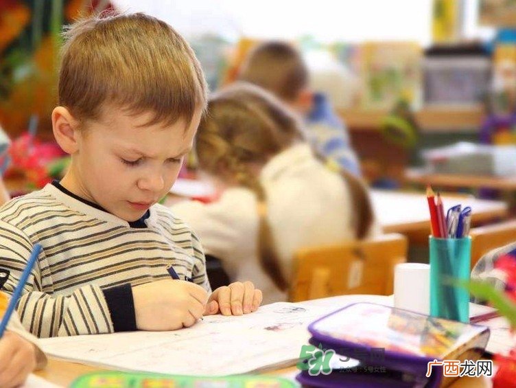 如何给孩子挑选私立幼儿园？