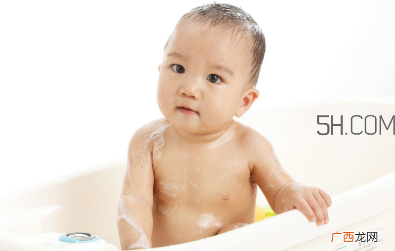 小孩风热感冒怎么办？小孩子高烧手脚冰凉怎么处理？