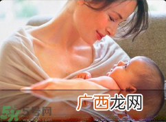 剖腹产后多久可以洗澡?剖腹产后洗澡正确的洗澡方法及注意事项