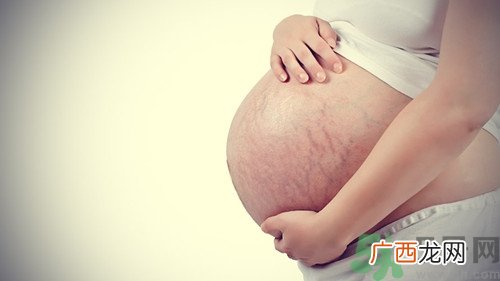 生完孩子后肚子上的黑线怎么办?生完孩子后肚子上的黑线多久消失