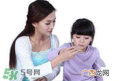 小儿支气管炎吃什么药？小儿支气管炎用什么药好