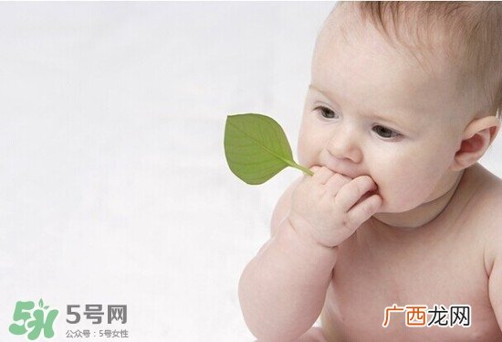 小儿脑膜炎的早期症状 小儿脑膜炎有什么症状