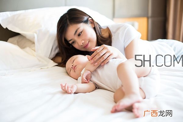 一岁宝宝睡觉流口水是怎么回事 6原因不容忽视