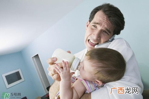 剩奶几个小时不能喝了 剩奶还能喝吗