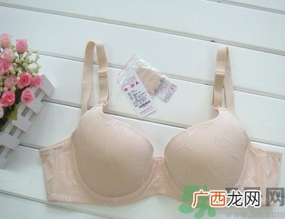 哺乳文胸带钢圈的好还是不带好？哺乳内衣怎么洗