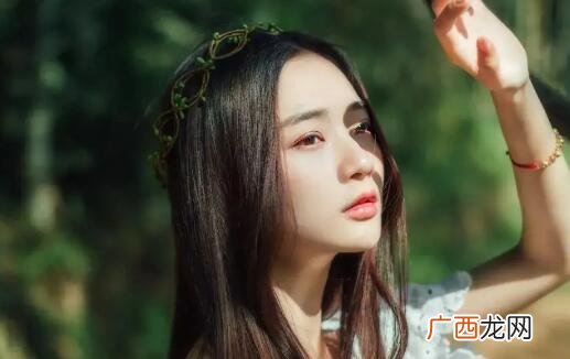 男生追女生掉价的行为，让女生瞬间好感全无