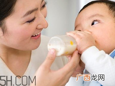断奶应该是怎样的一个过程？断奶的过程中要注意哪些问题？