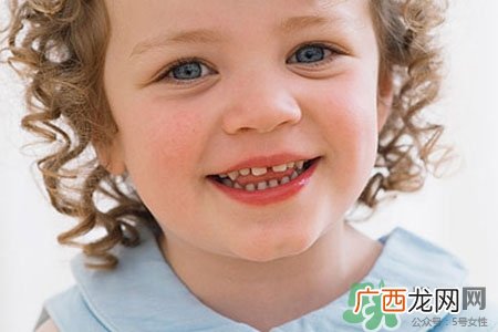 宝宝几个月能吃油？宝宝多大可以吃油？