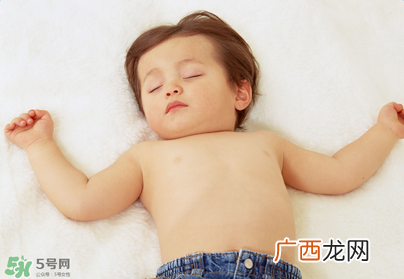 宝宝生长激素分泌的时间 宝宝的生长激素什么时候分泌？