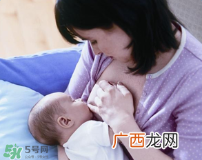 正常母乳是什么颜色？什么颜色的母乳营养高？