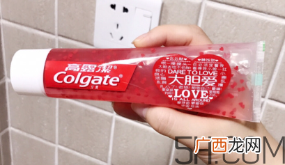 高露洁爱心牙膏多少钱? 高露洁爱心牙膏售价