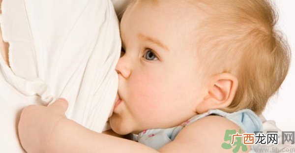 母乳喂养多久喂一次？母乳喂养注意事项