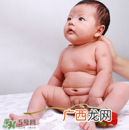 宝宝嗓子哑了该怎么办？宝宝嗓子护养怎么做？