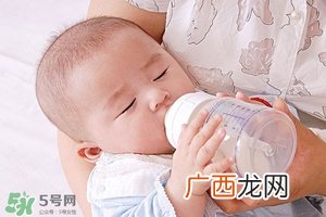 婴儿喝羊奶好还是牛奶好 婴儿喝羊奶粉好还是牛奶粉好
