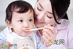 产后急性乳腺炎原因 产后急性乳腺炎的症状